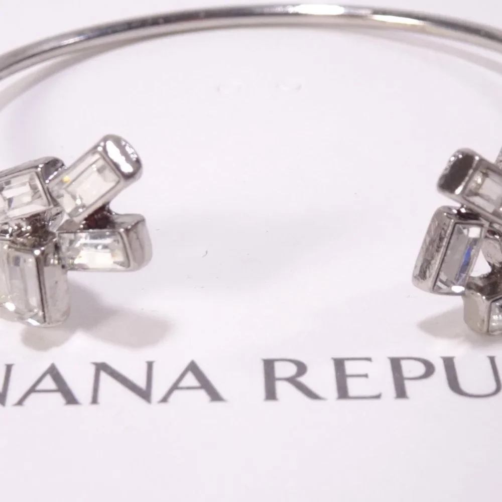 Banana Republic Crystal Baguette Ice Princess Cuff Bracelet NWT 45 - Picture 14 of 15